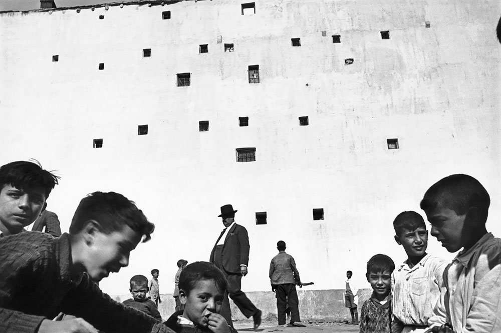 © Henri Cartier-Bresson